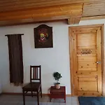 Çiftlik konaklama Narvan Helenan Kanat Ja Kammarit