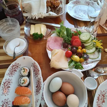 Vakantieboerderij Narvan Helenan Kanat Ja Kammarit Vesilahti