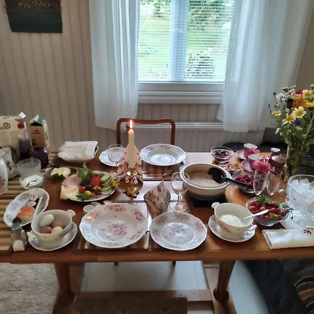 Narvan Helenan Kanat Ja Kammarit * Vesilahti