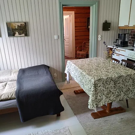 Vakantieboerderij Narvan Helenan Kanat Ja Kammarit Vesilahti