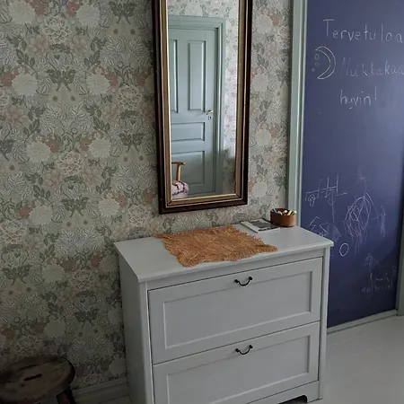 Narvan Helenan Kanat Ja Kammarit