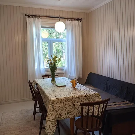 Narvan Helenan Kanat Ja Kammarit Vakantieboerderij